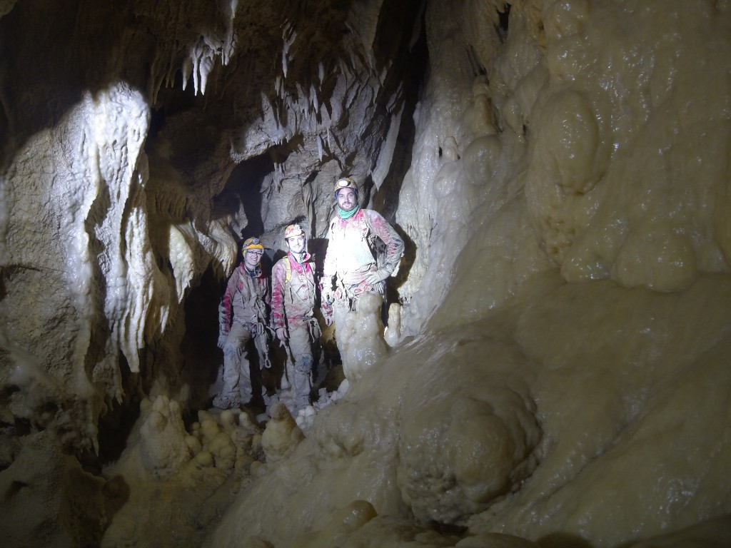 Regione Italiana- Grotta di Monte Cucco